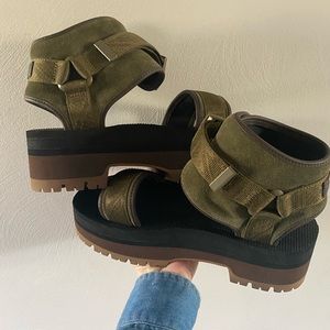 Rare Teva Indio Jewell Sandals